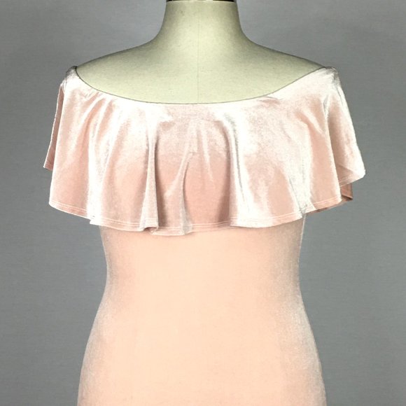 Forever 21 Dress Dusty Pink Ruffle. - Picture 1 of 7